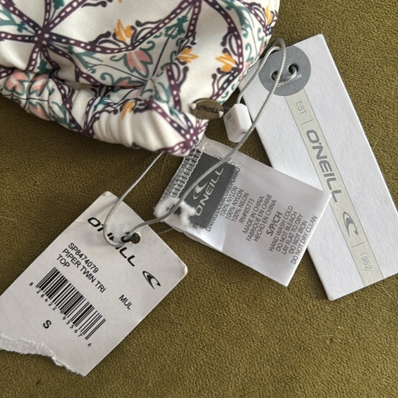 O’NEILL Piper Twin Triangle Top Size S 64 - Picture 2 of 7
